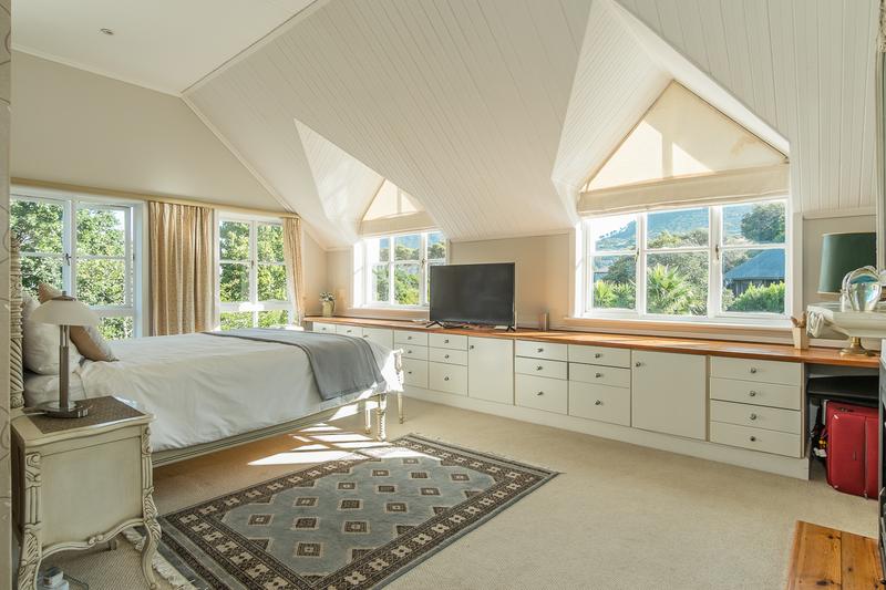 4 Bedroom Property for Sale in Victorskloof Western Cape